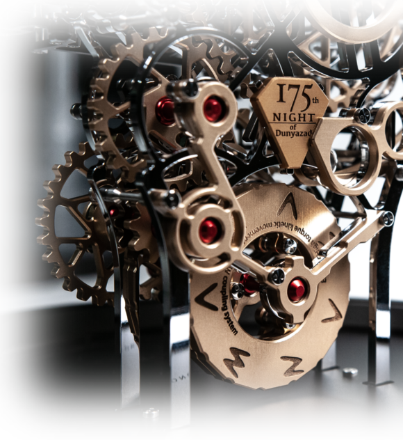 CHRONOMEANS: LUXURY ROLLING BALL CLOCK